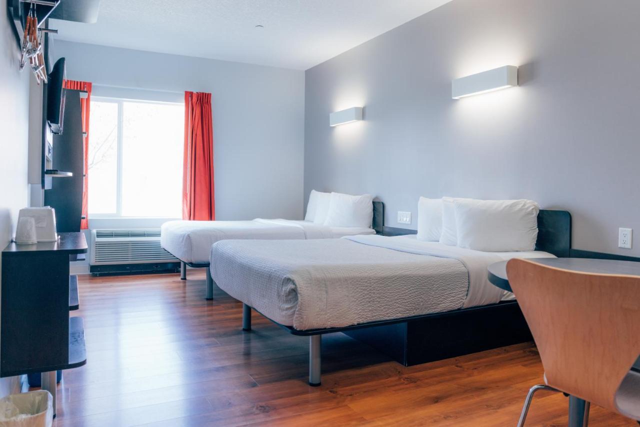 Motel 6 แอร์ดรี ภายนอก รูปภาพ